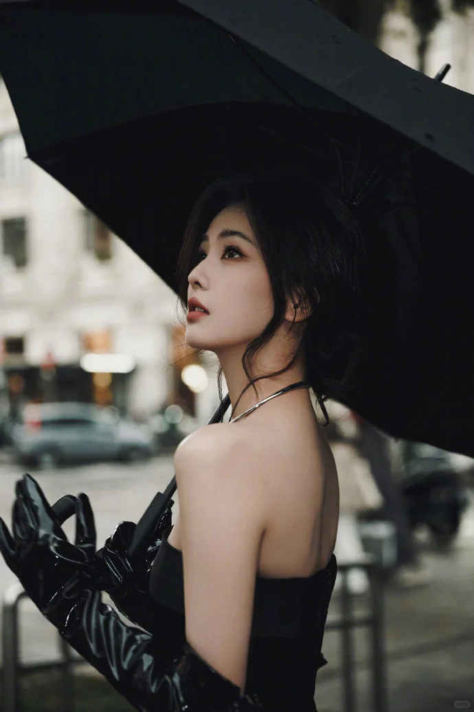 白鹿| in Emporio Armani 📷🍂