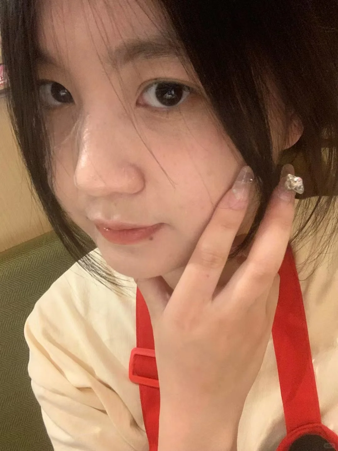 我宣布圆脸拍照永远是侧颜的神！！！