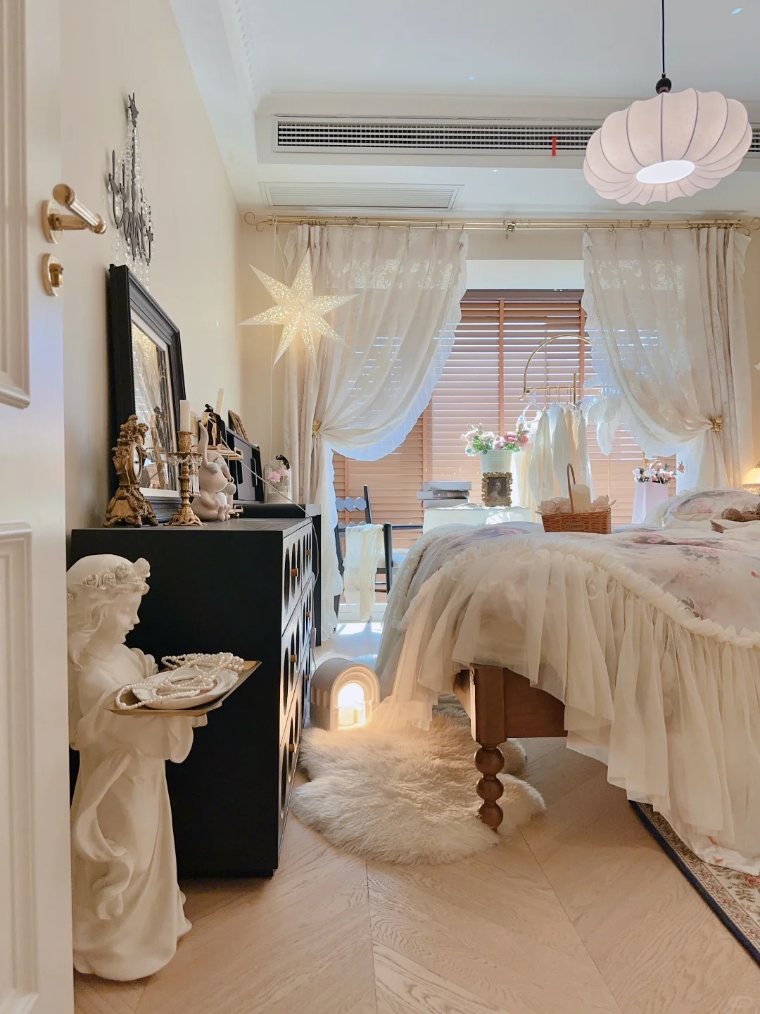 dream room这大概就是女孩子梦想中的卧室吧