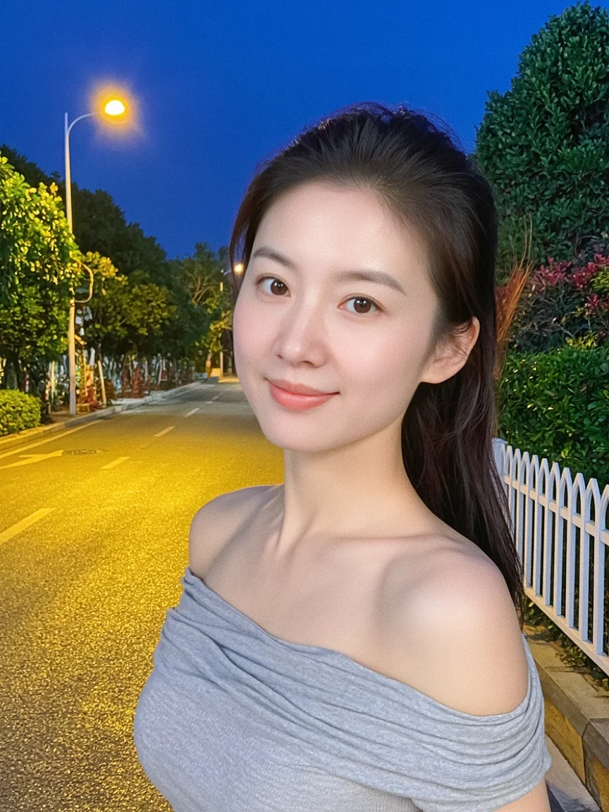 42岁阿姨，依旧风韵犹存呀