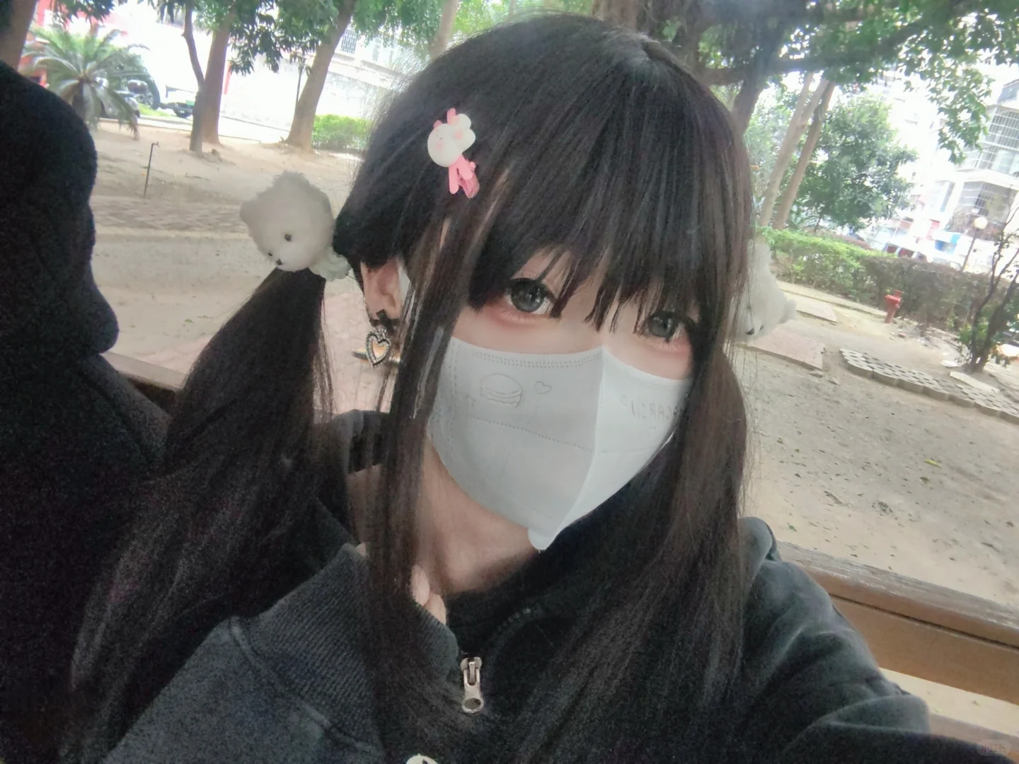 好怕被看出来是男孩子~