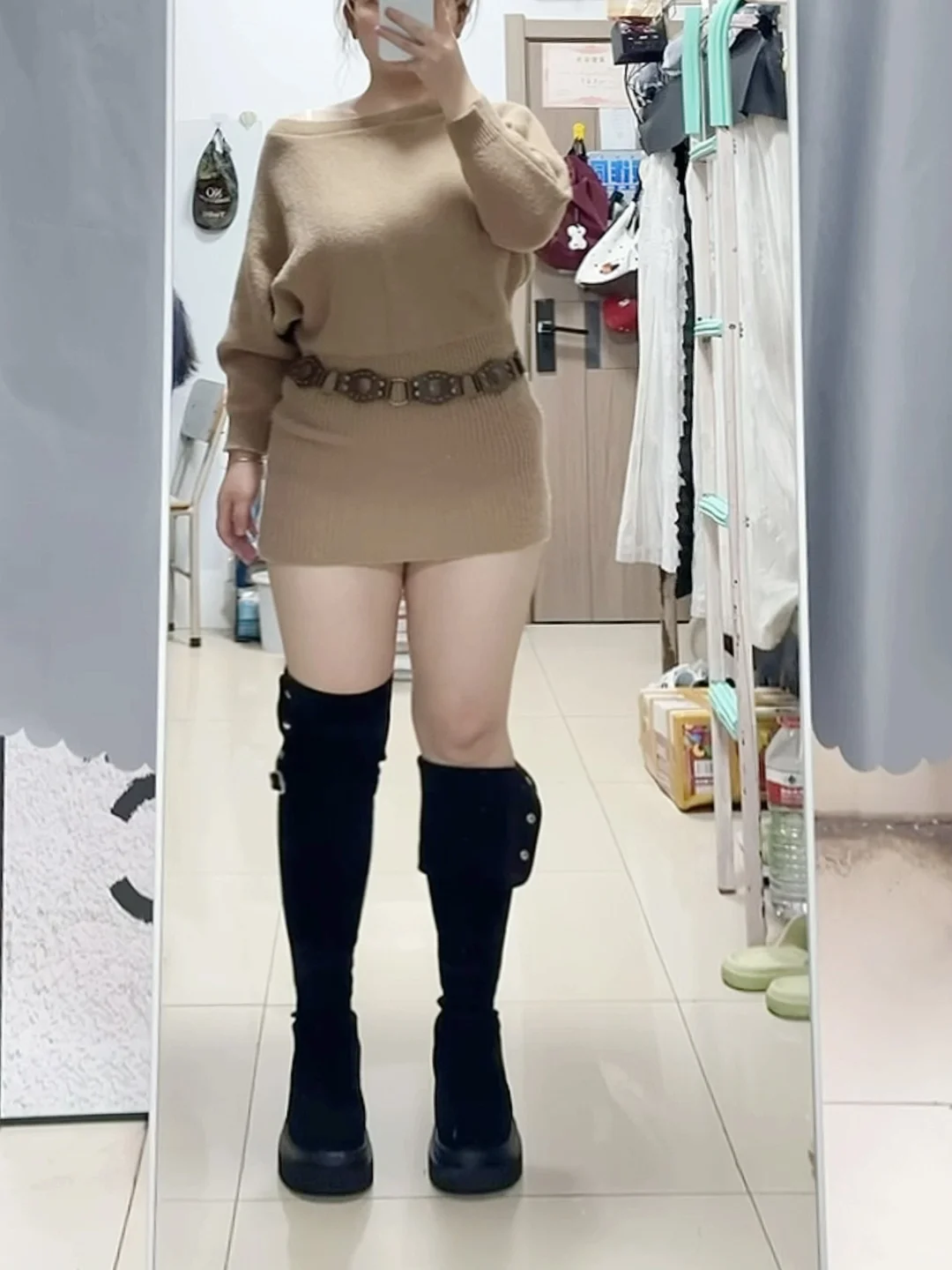 腿粗腿弯的姐妹都给我穿过膝靴👢巨显腿细！！