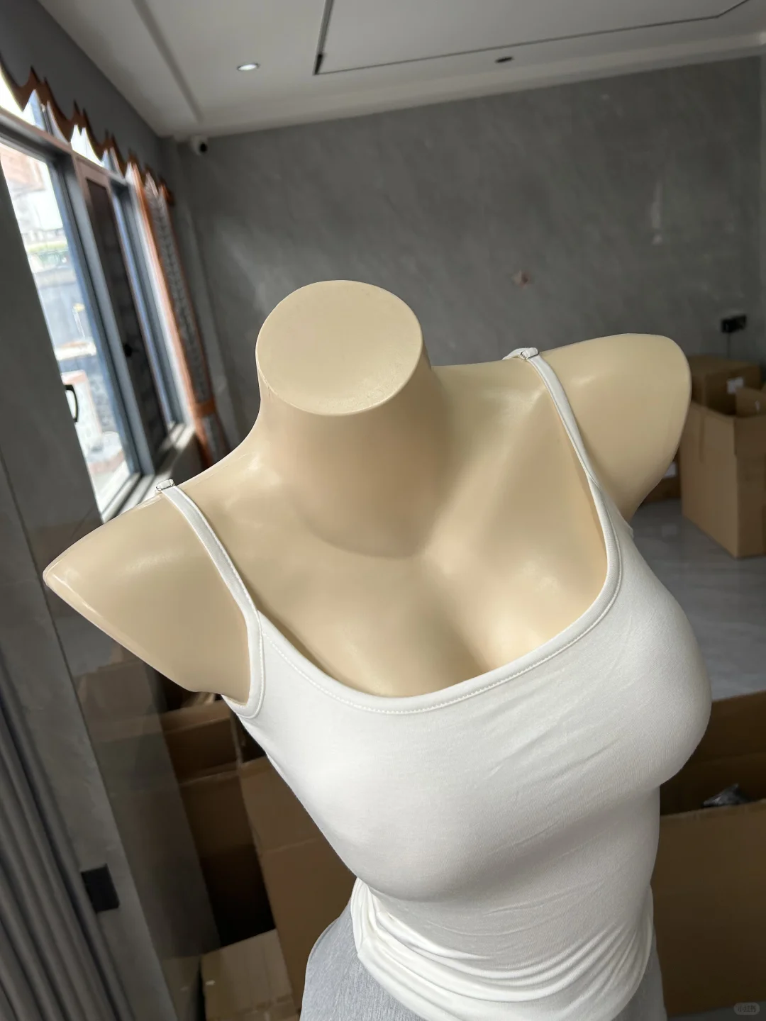 喜欢可以买!版型=有型!好绝的白色吊带!