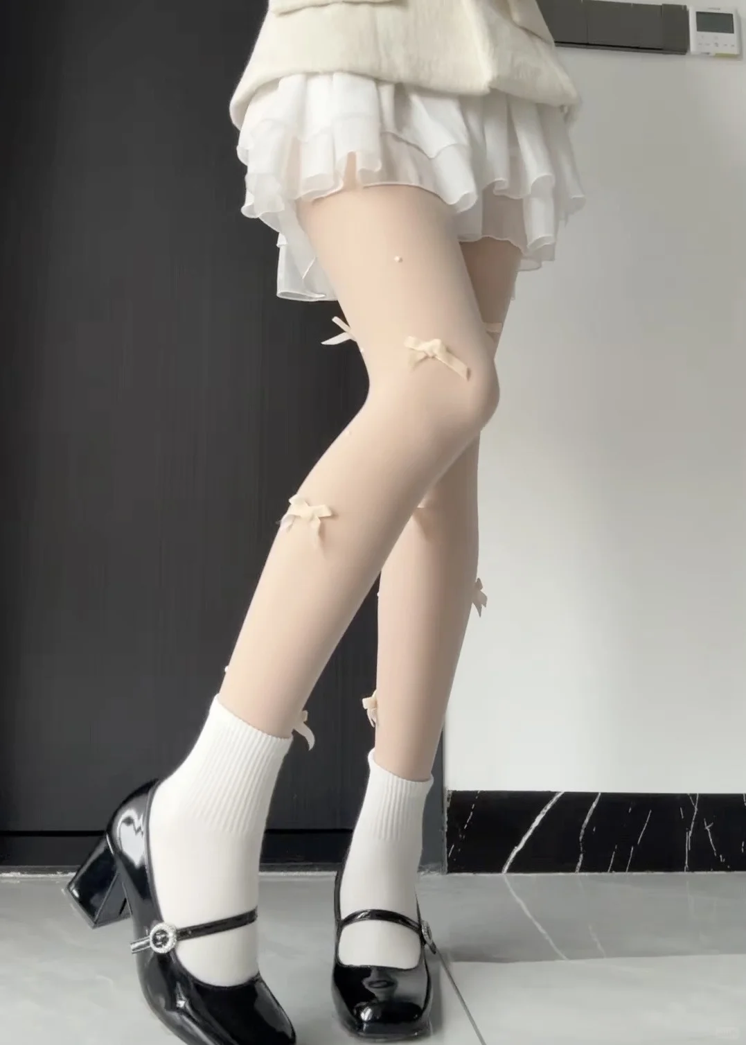 🎀蝴蝶结白丝➕光腿神器叠穿…秋冬甜妹必看