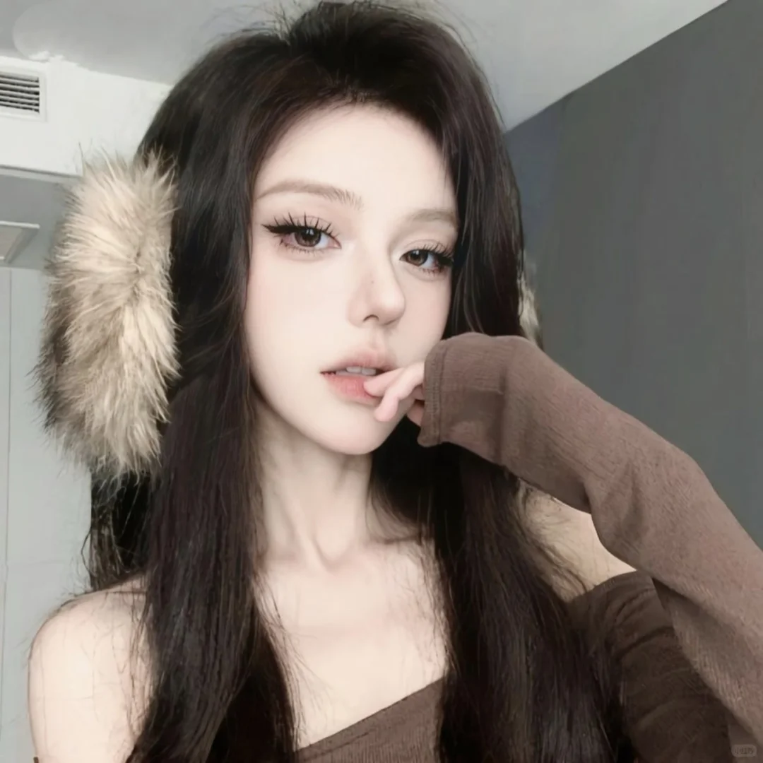 𝙒𝙚𝘾𝙝𝙖𝙩纯欲头像第三十一