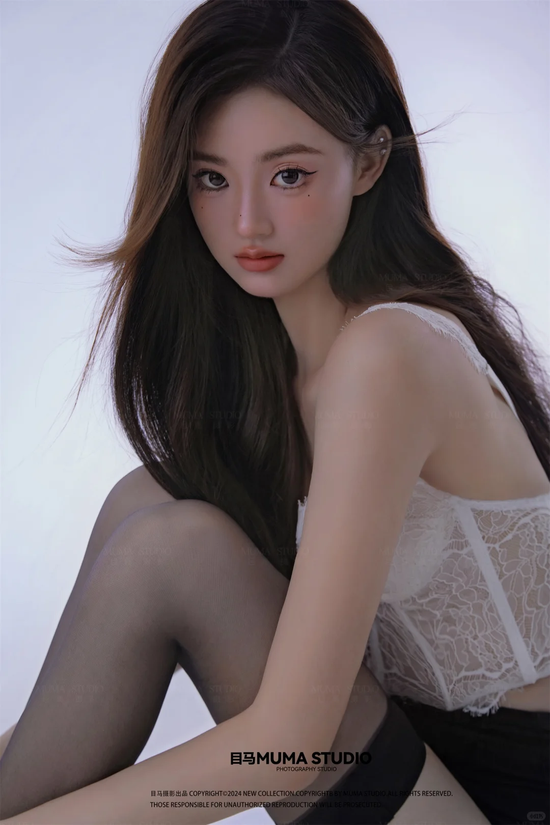 事大大方方的性感！不必遮掩的御姐写真😍