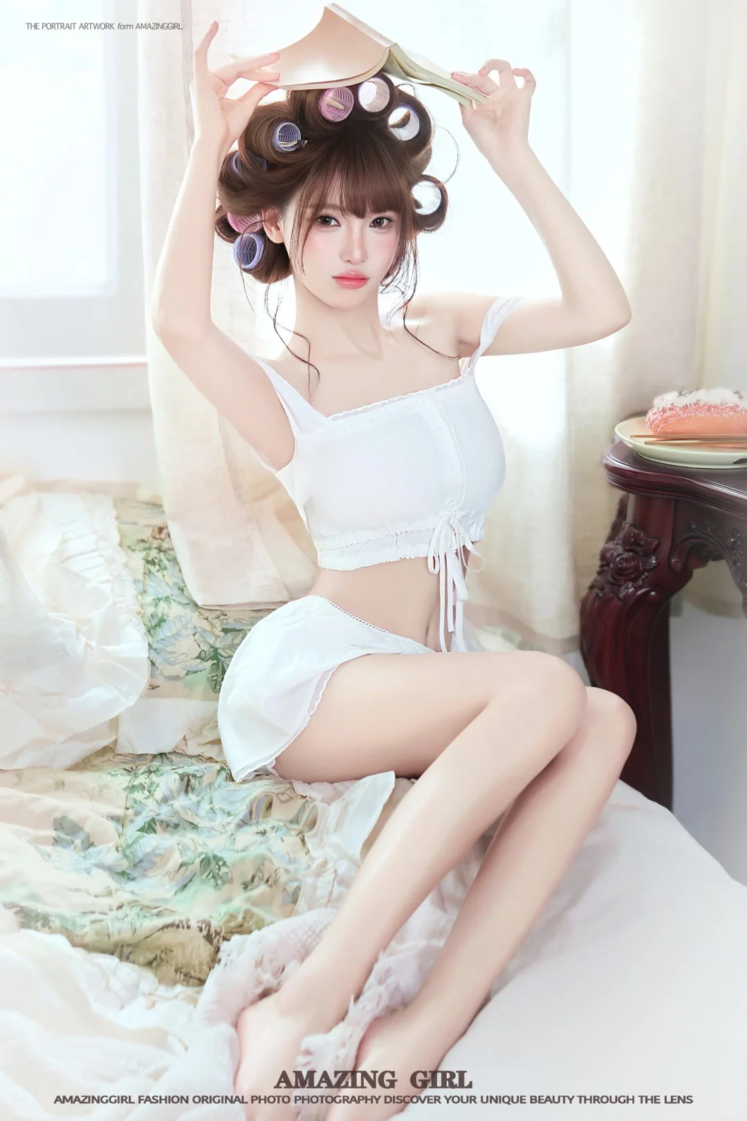 这个月的房租用心跳抵了💘”纯欲包租婆写真
