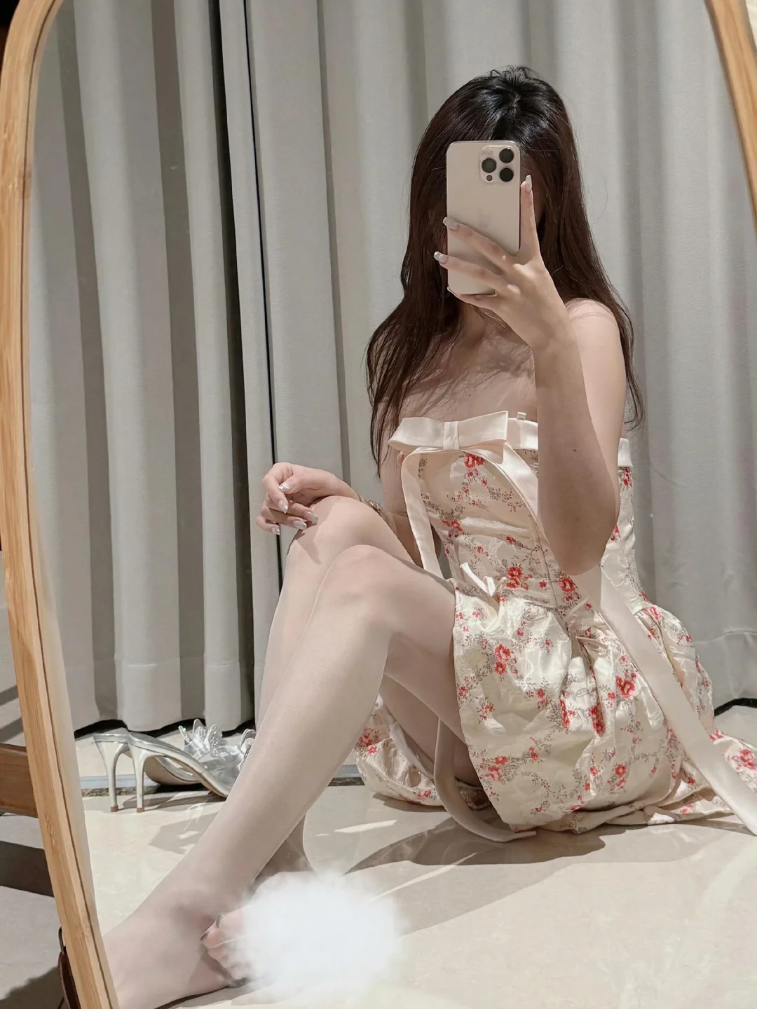 喜欢碎花裙➕白丝嘛