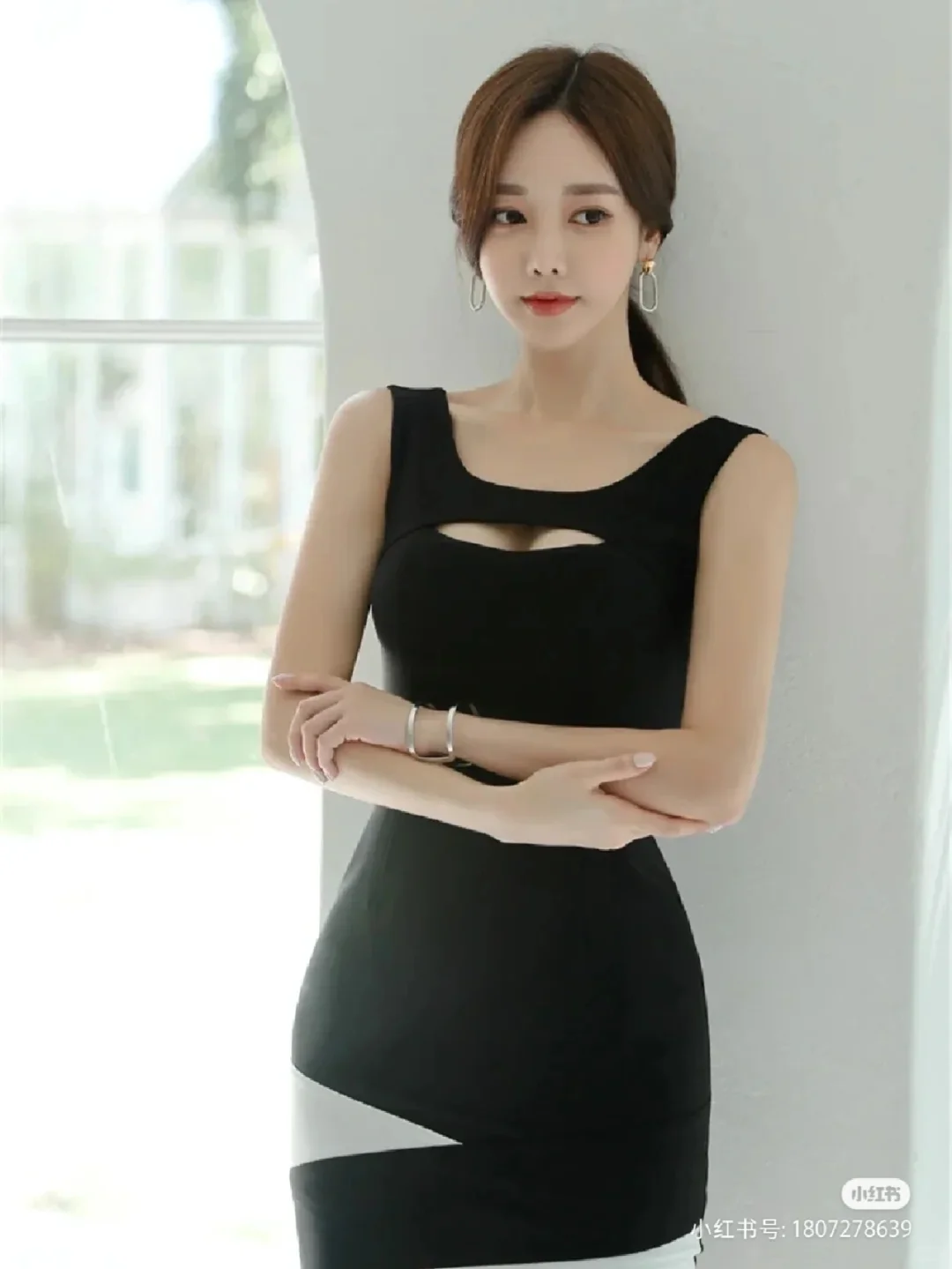 喜欢看大胸美女4