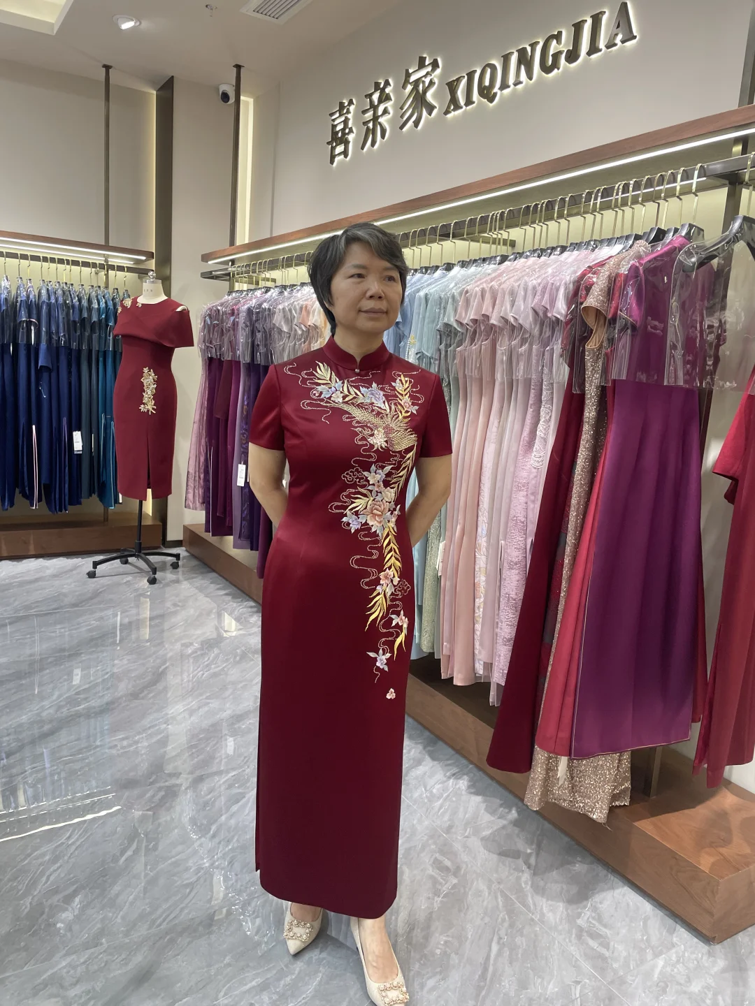 新中式旗袍，东方女性的优雅之选