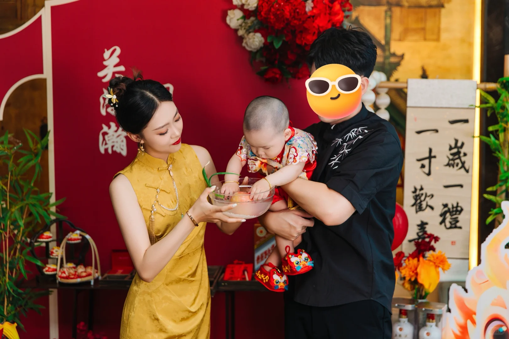 周岁礼旗袍