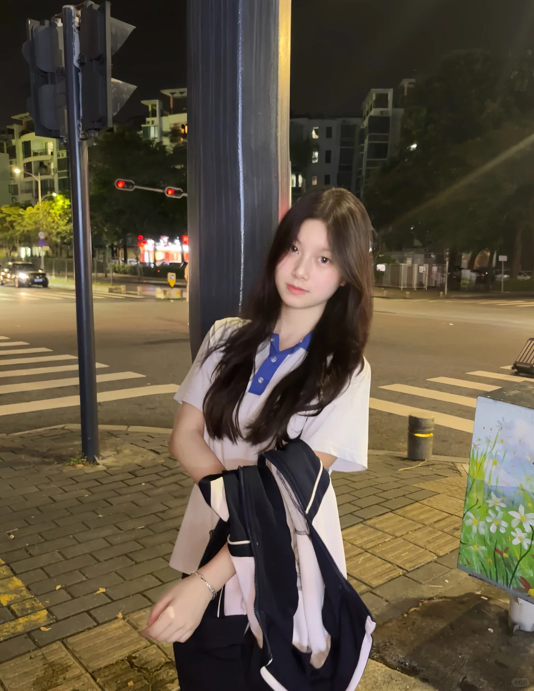 其实你好坏参半 只是我不愿意承认你的坏