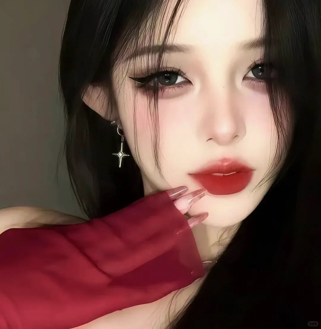 𝙒𝙚𝘾𝙝𝙖𝙩女头|御姐风头像