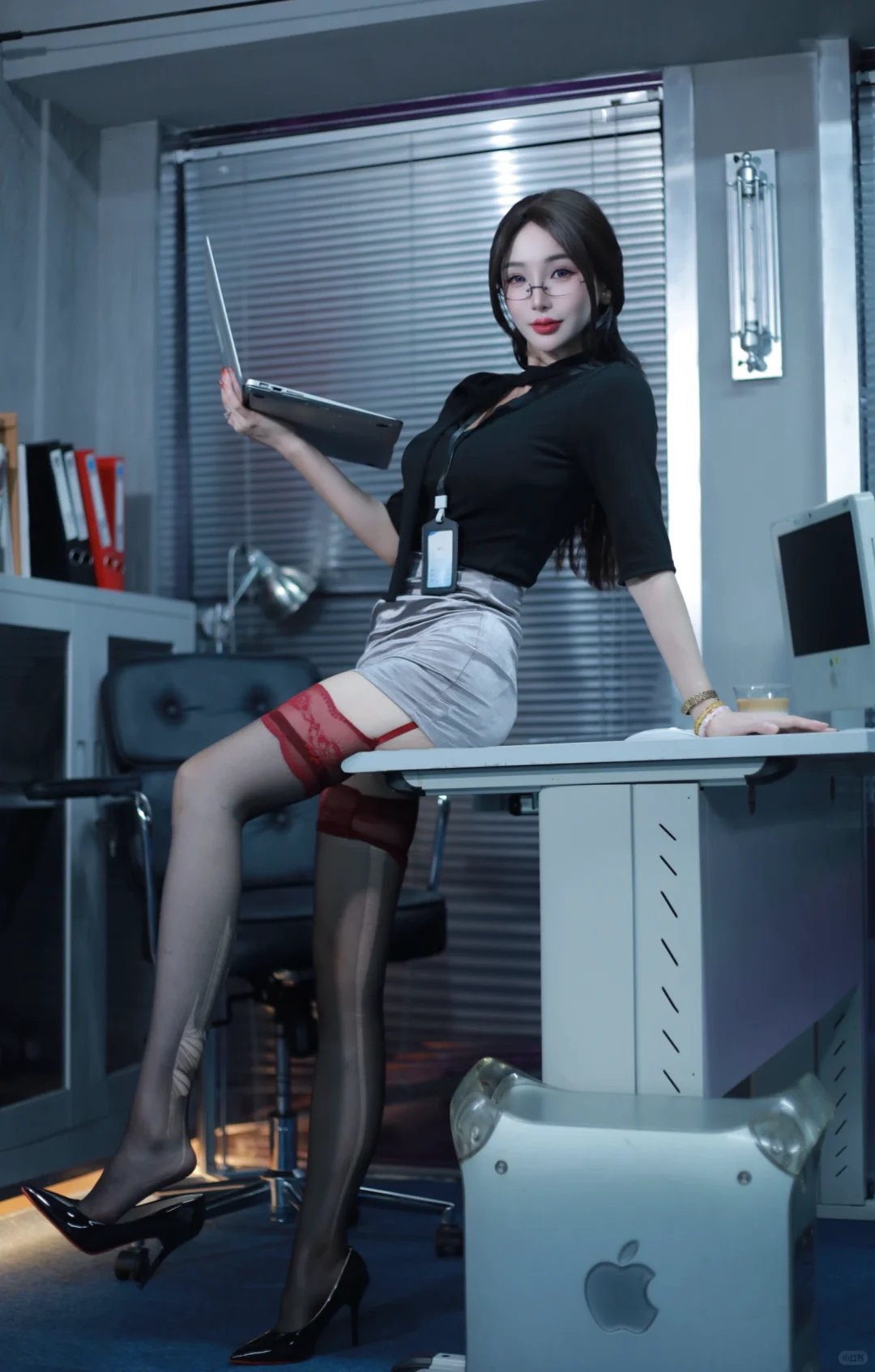今天是办公室风📷👓