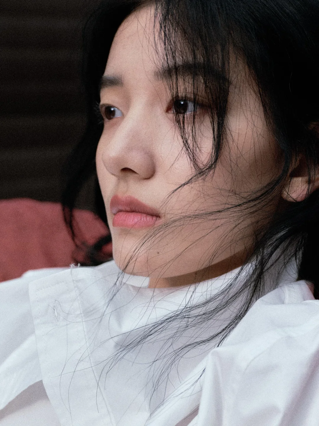 03年新人模特的松弛感