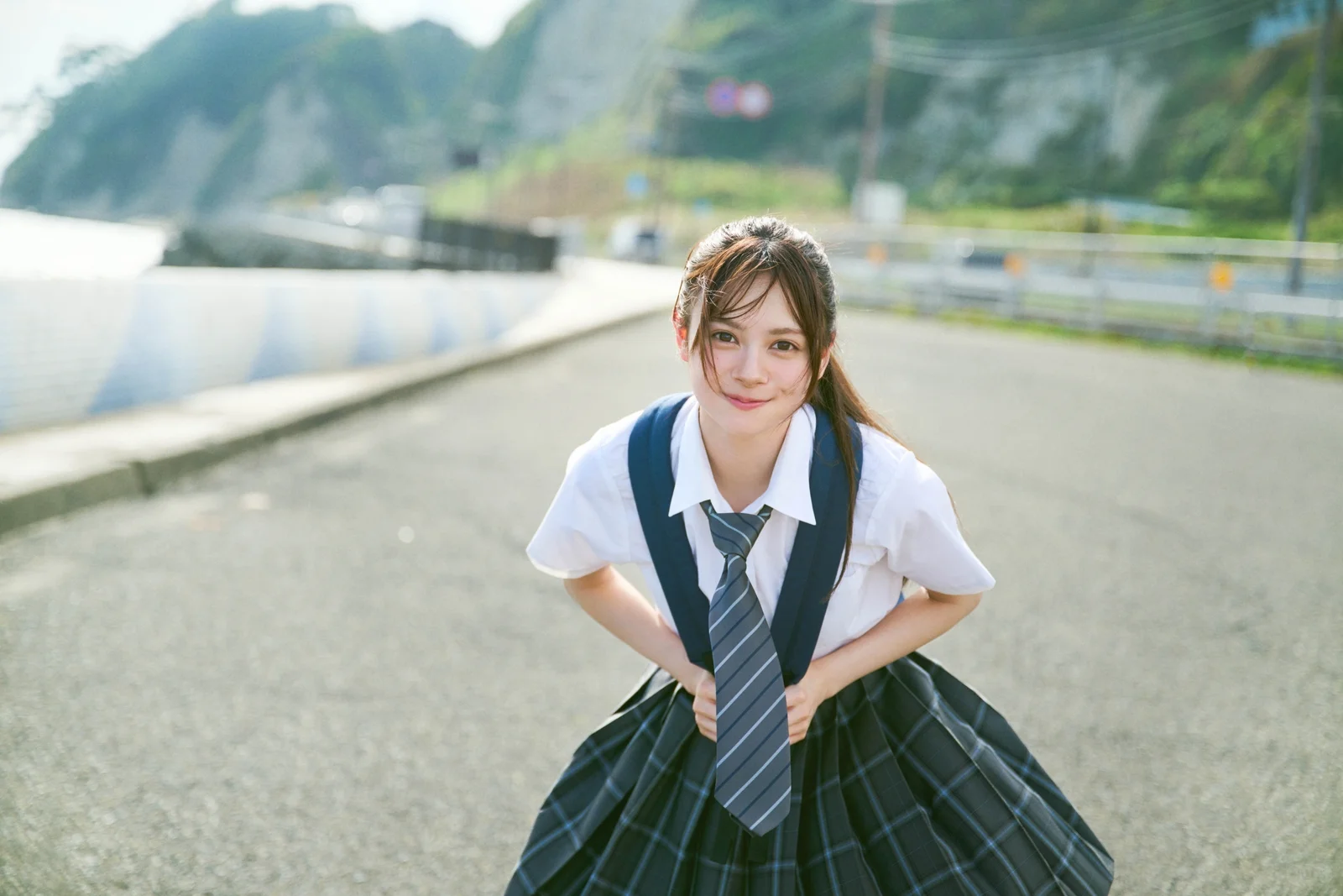 AKB48伊藤百花写真集第二波预览照公开