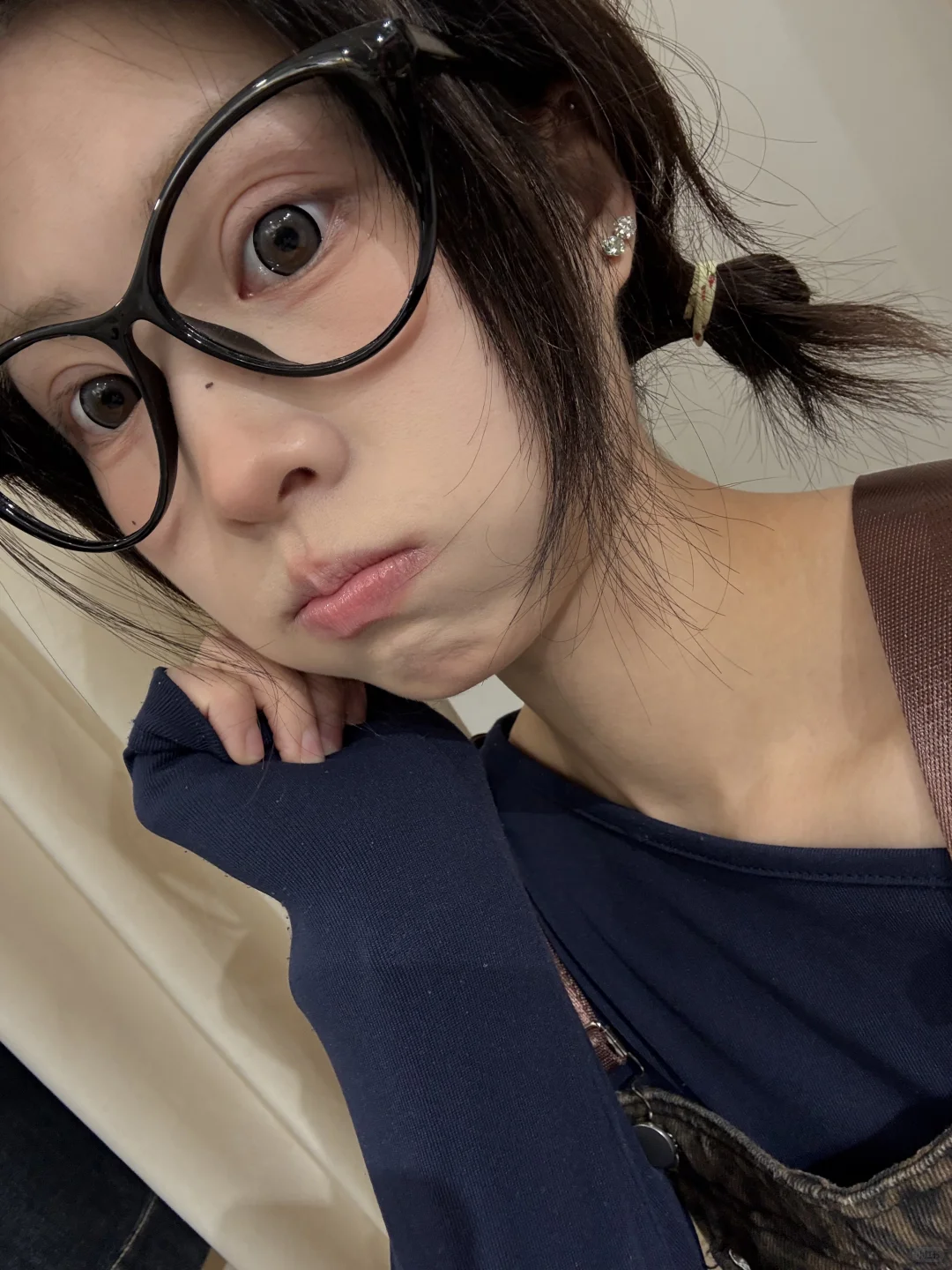 29岁了 还喜欢这样打扮…