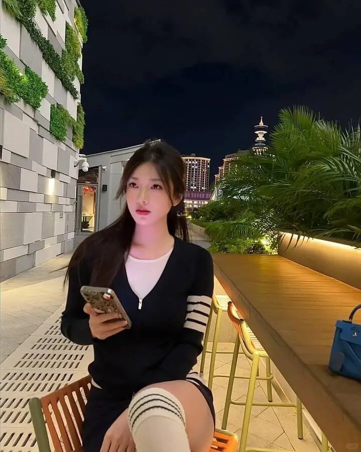 喜欢一个人跟美丑有关系吗？