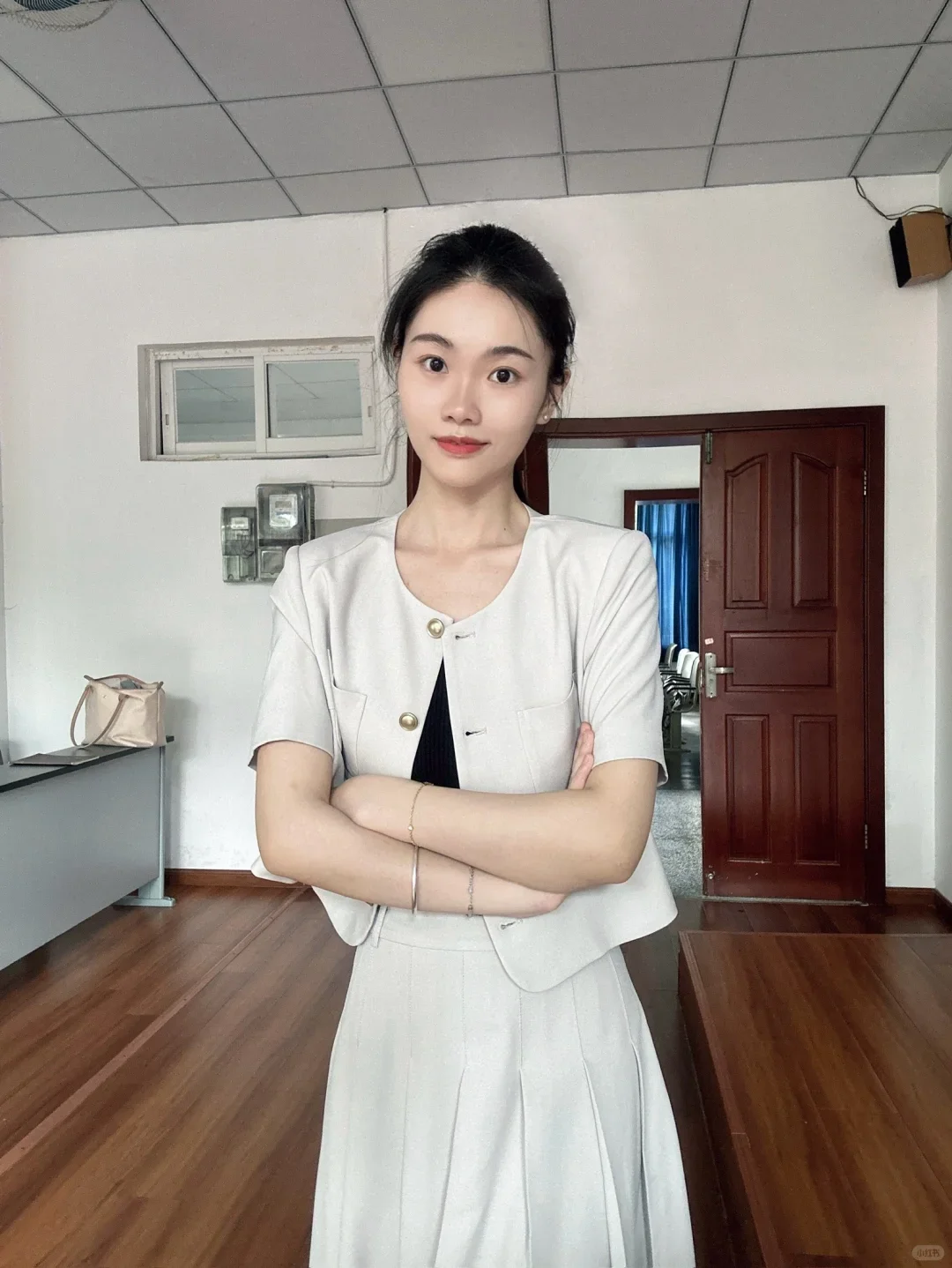 体制内的女生到底有多漂亮呢？