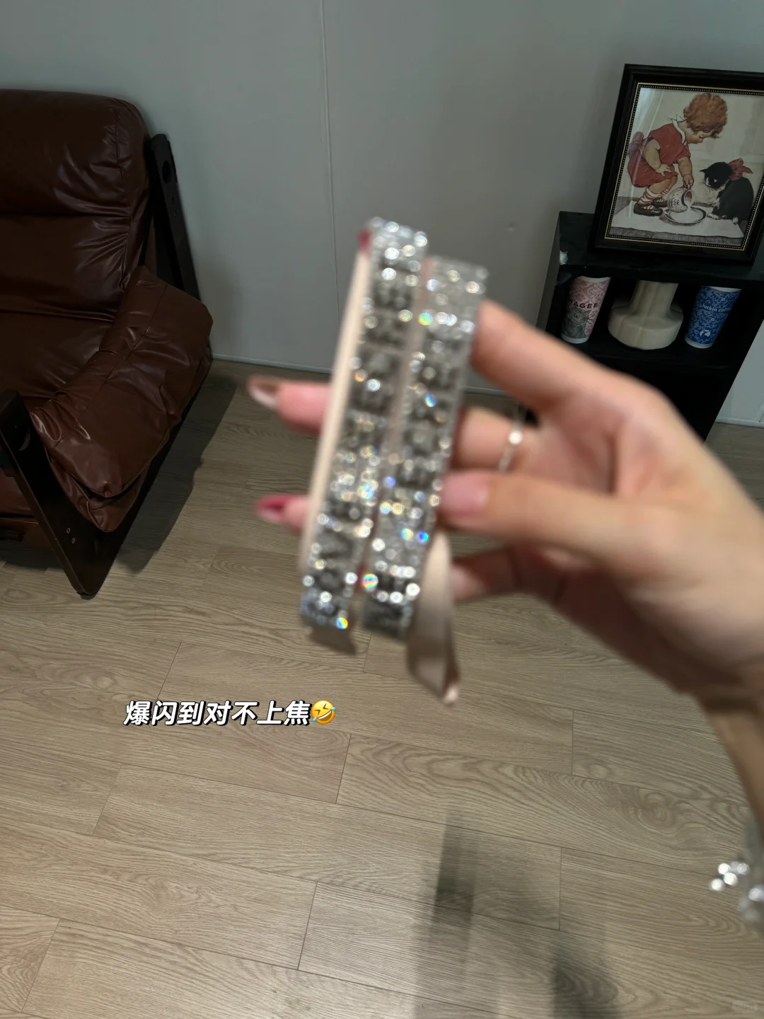 水钻肩带+聚拢前扣+隐形色!无肩带也超防滑!