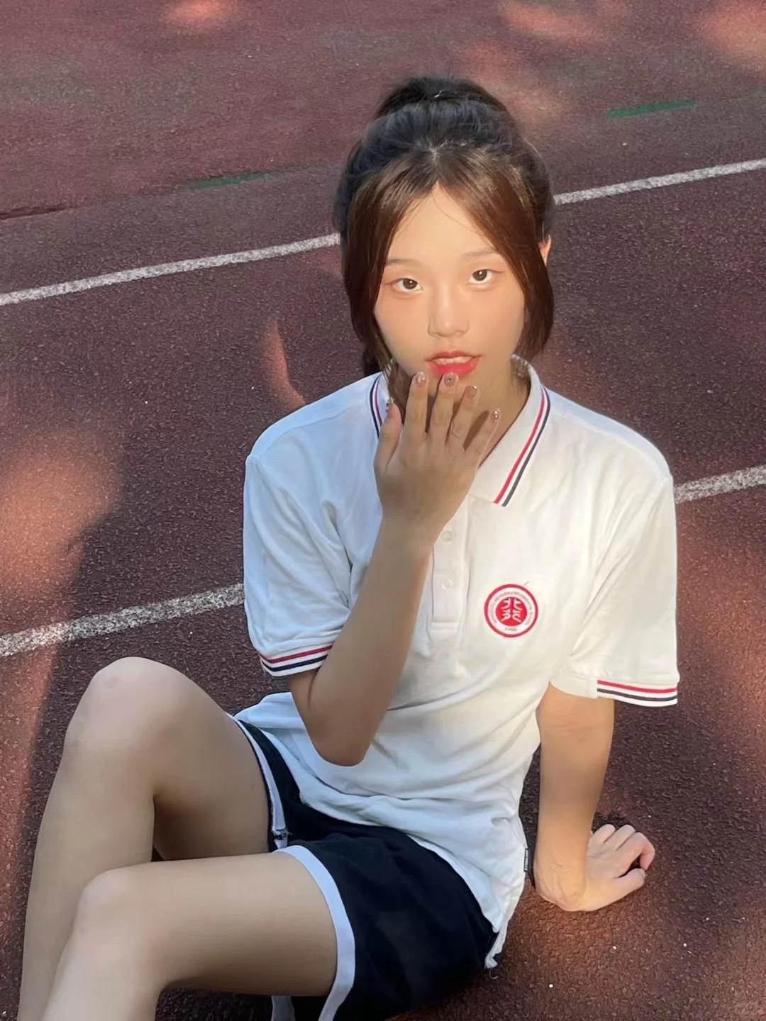 于是我按下快门 每一帧都是发着光的青春