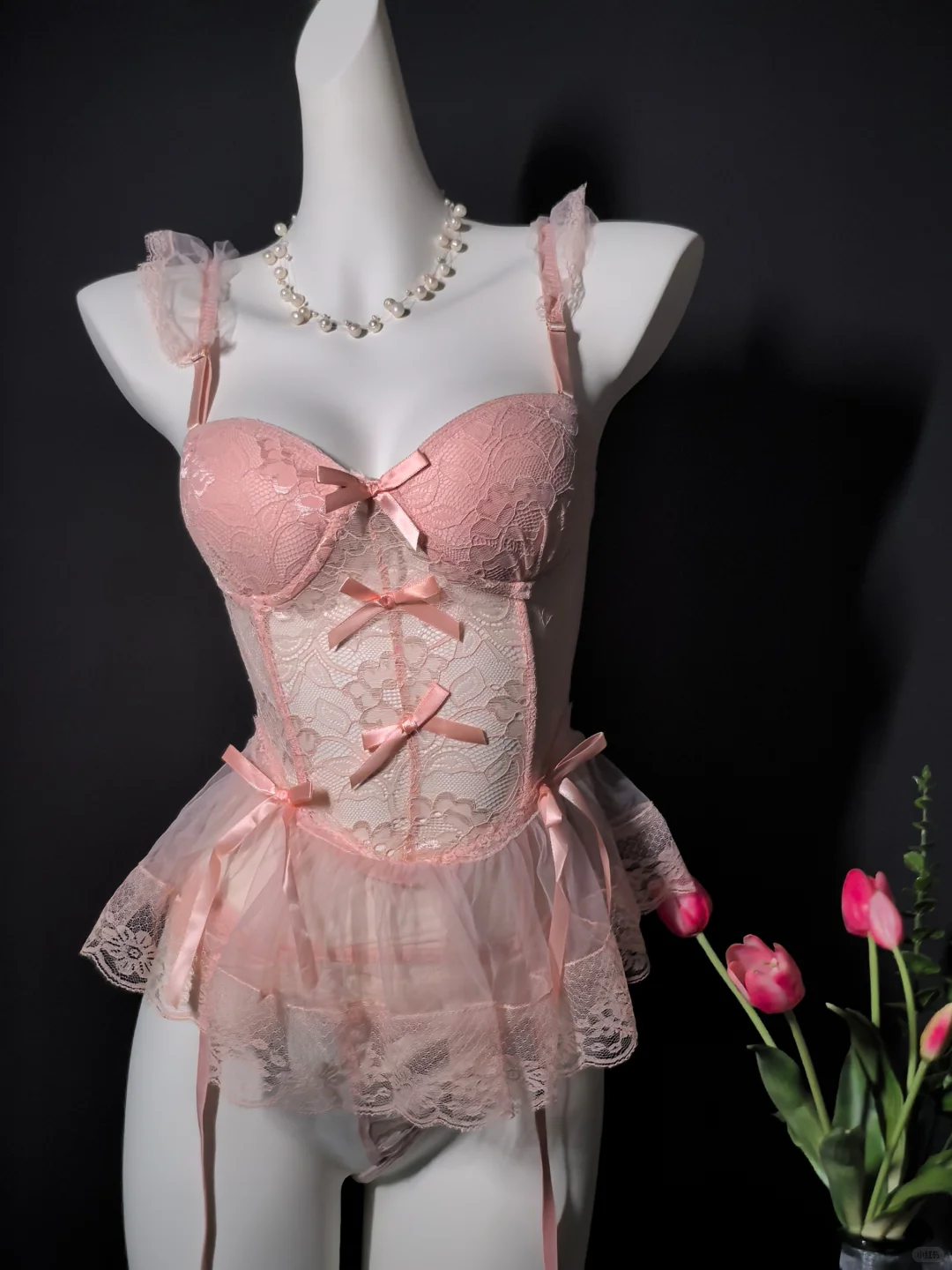 纯欲战袍 月色中鲜嫩多汁的水蜜桃🍧