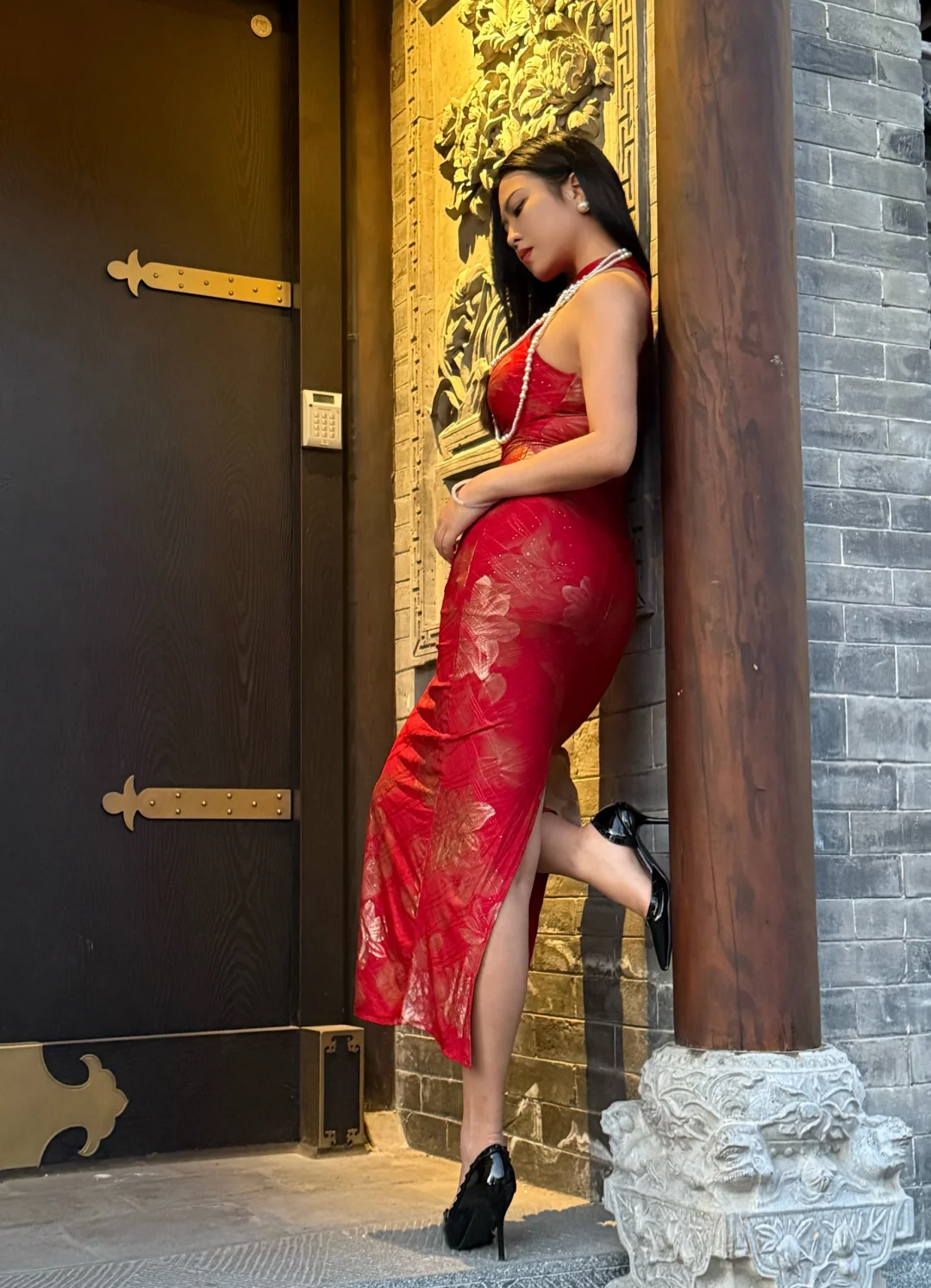 我自千万貌 你所见不过一二