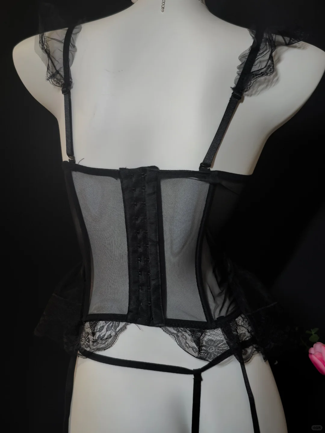 纯欲战袍 月色中鲜嫩多汁的水蜜桃🍧