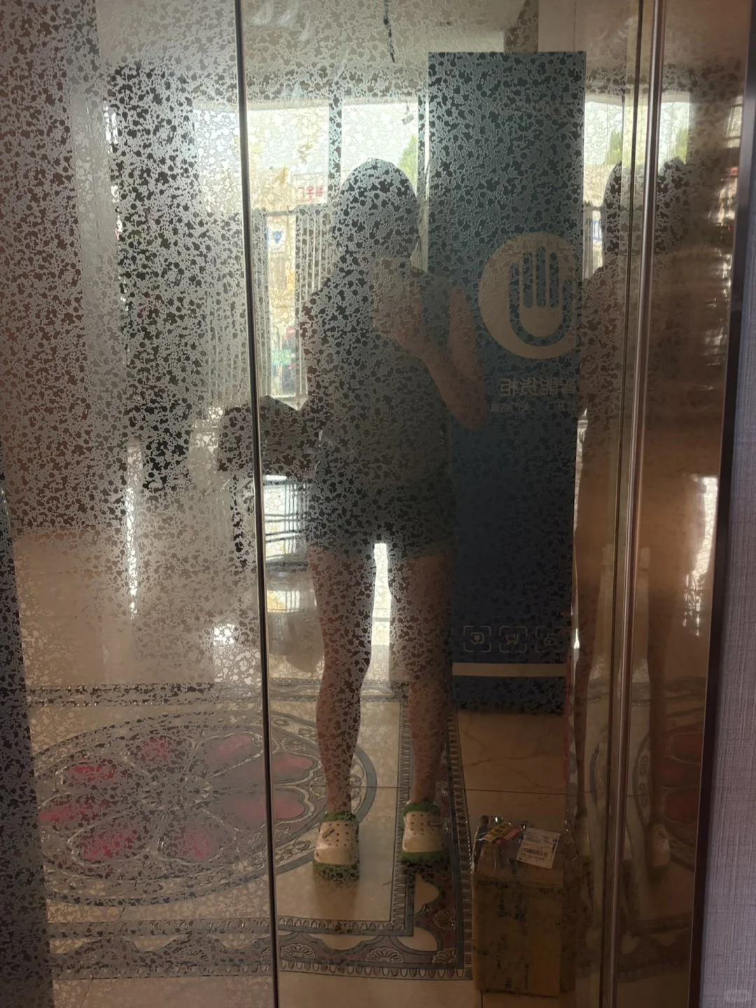 170 55kg的女生现实是很匀称的吗？