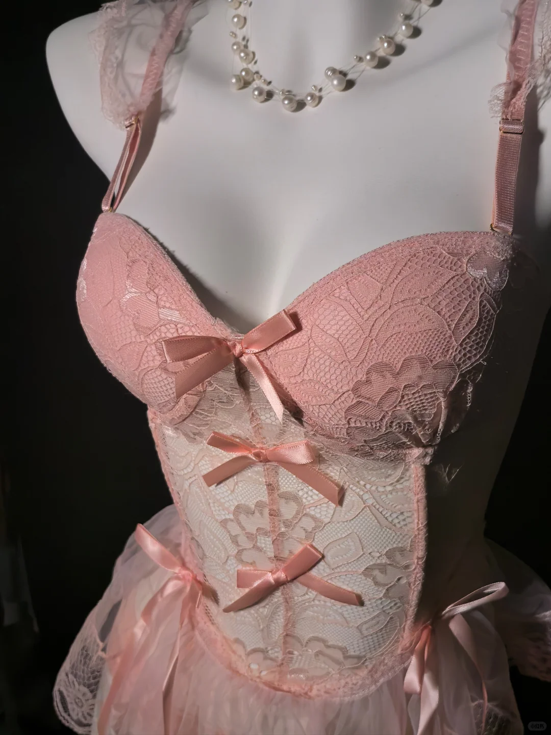 纯欲战袍 月色中鲜嫩多汁的水蜜桃🍧