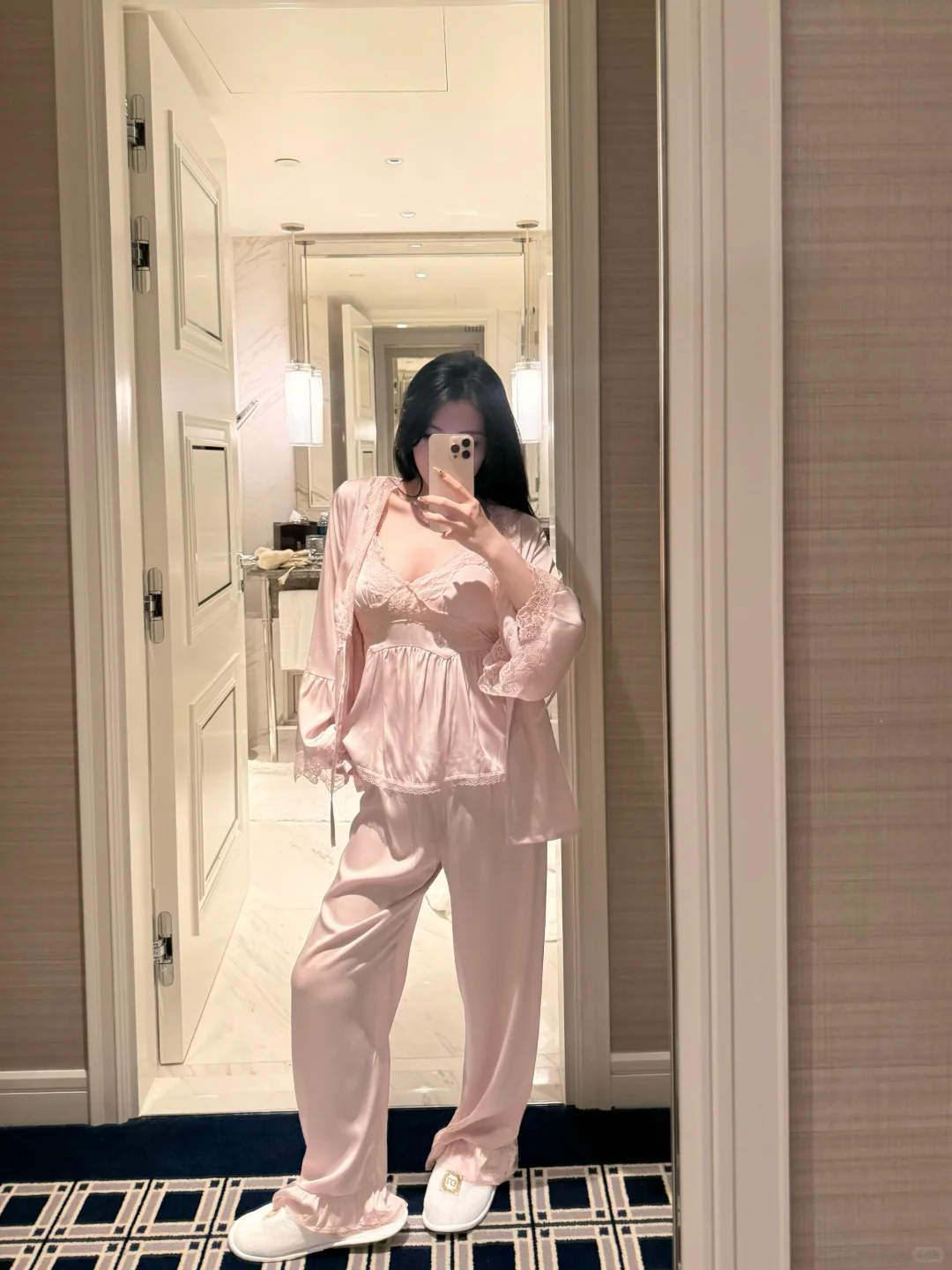 好美的三件套 初秋第一套睡衣～