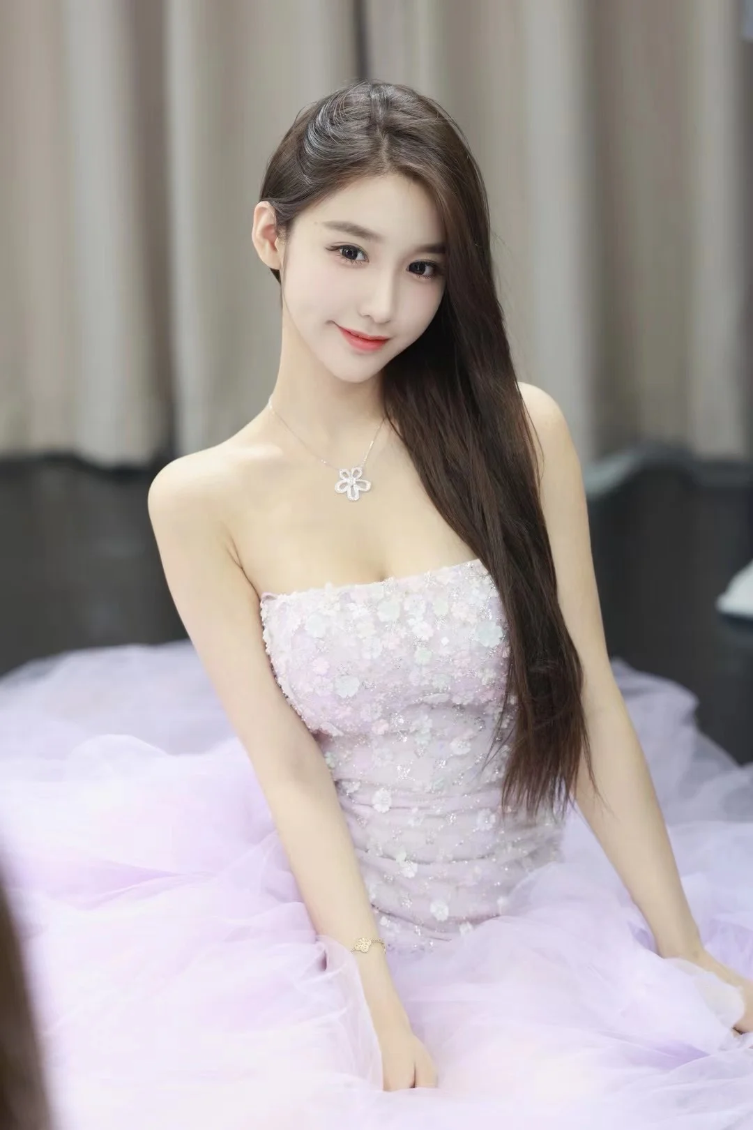 总要拍一次公主裙吧✨✨