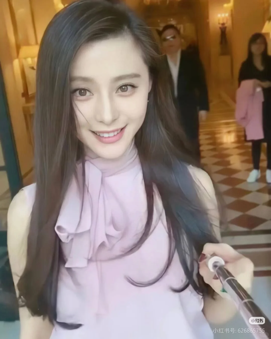 俺们冰冰是甜妹来的🥰