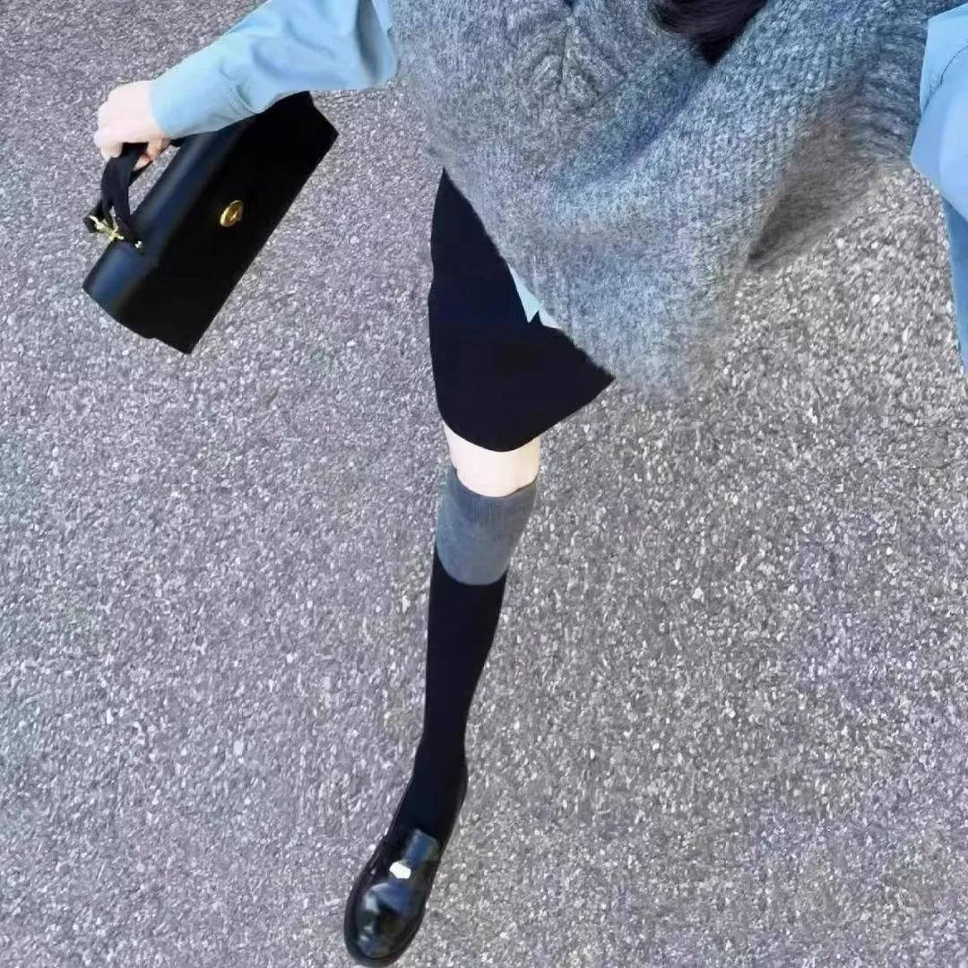 免费送袜子哈 福利哦