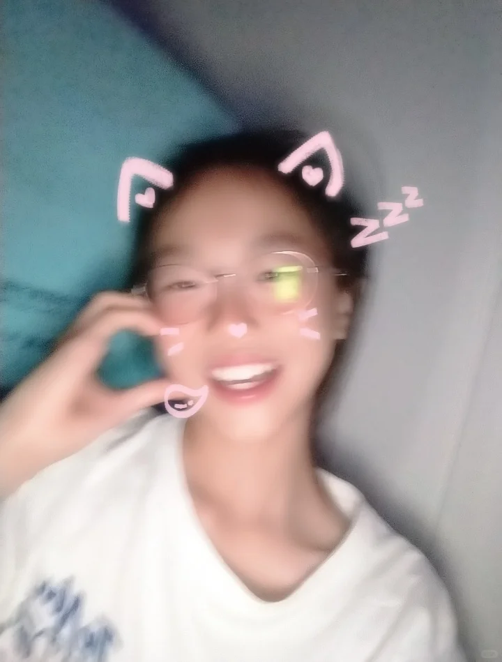 这个女孩是发光的！🌟✨