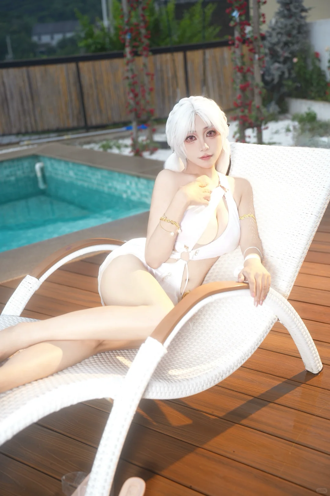 季莹莹泳装👙cos正片