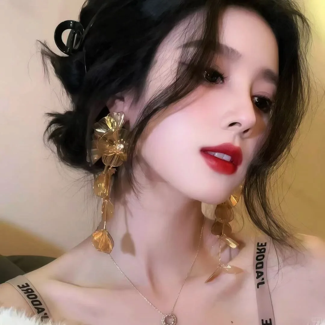 𝙒𝙚𝘾𝙝𝙖𝙩女头|御姐风头像