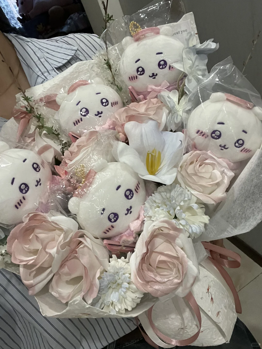 每日吉累：天使吉伊花束