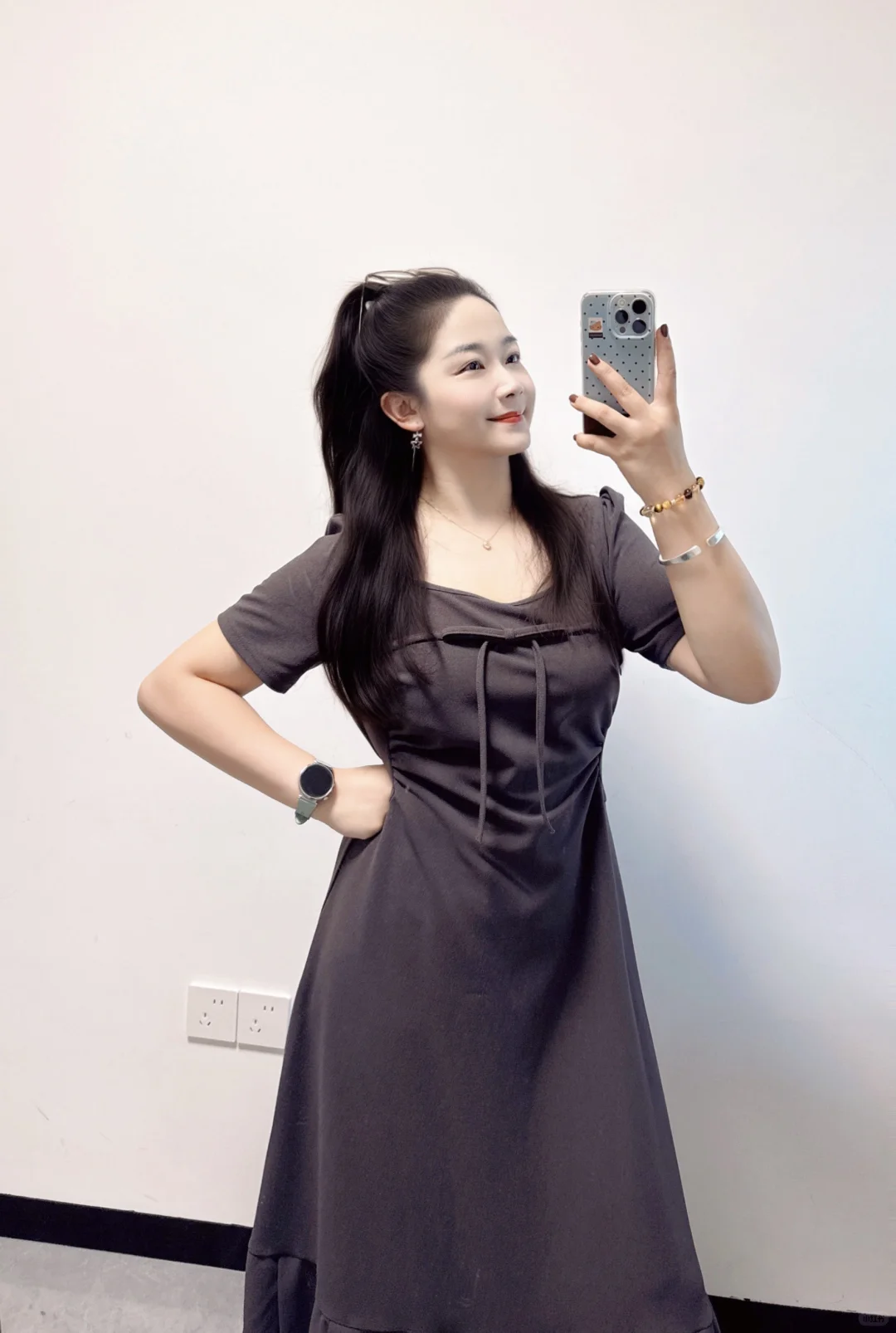 🦔我们又不是很熟,你叫我美女就可以了🤣