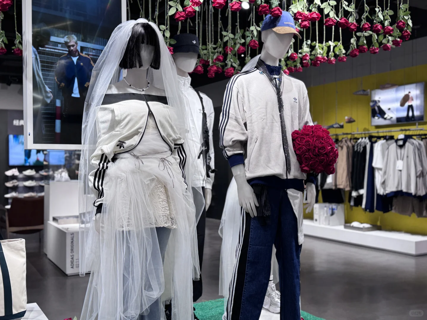 七夕在大庆萨尔图万达阿迪邂逅浪漫运动风