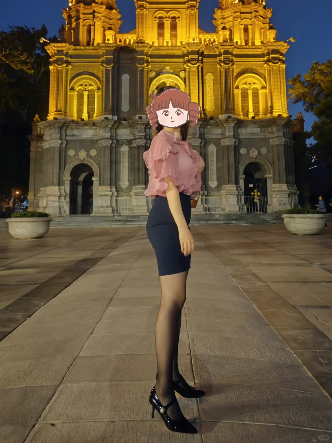 包臀裙+丝袜高跟鞋 | 办公室女神范💘