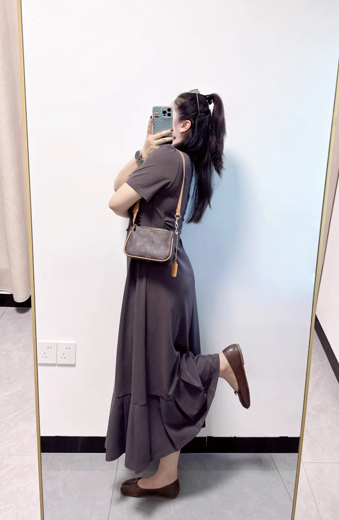 🦔我们又不是很熟,你叫我美女就可以了🤣