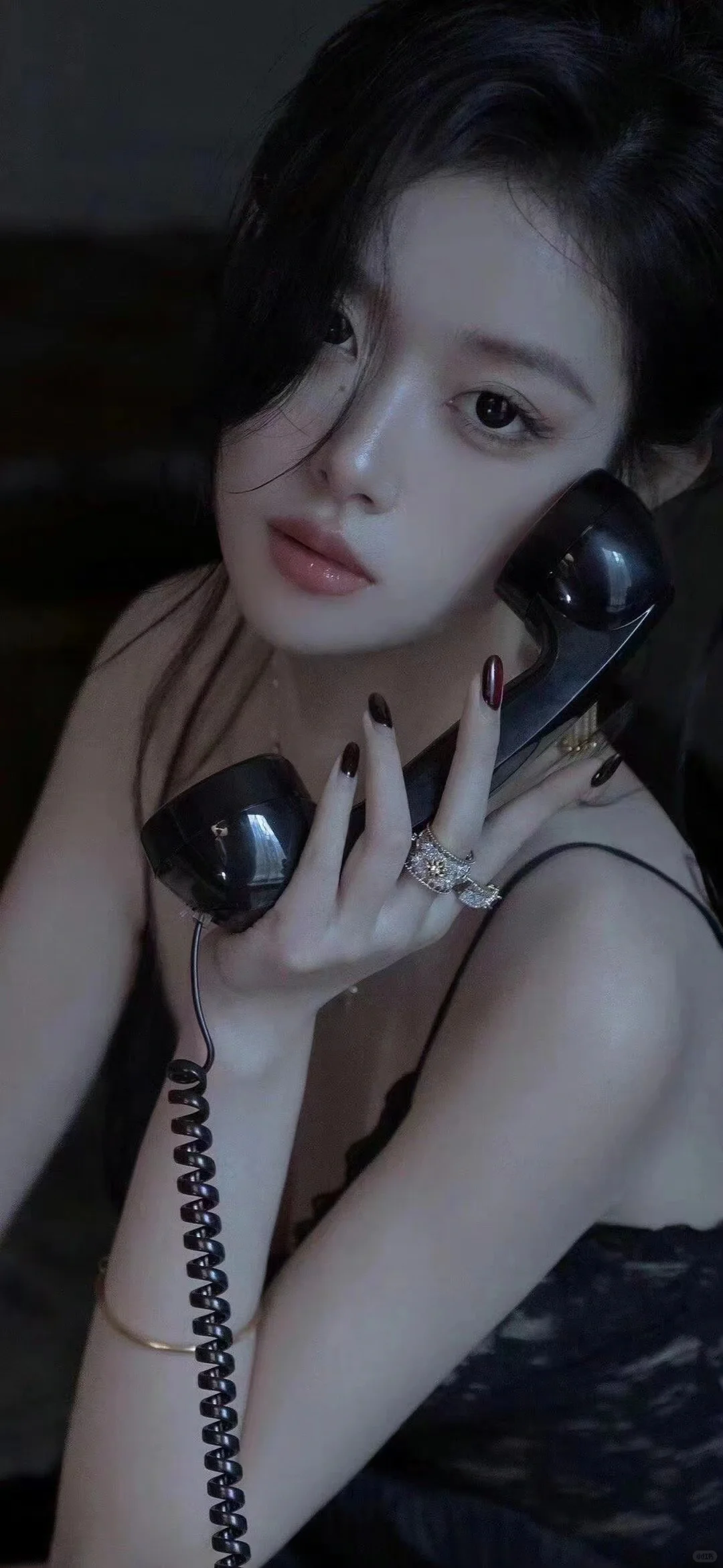 好喜欢这组氛围感美女壁纸