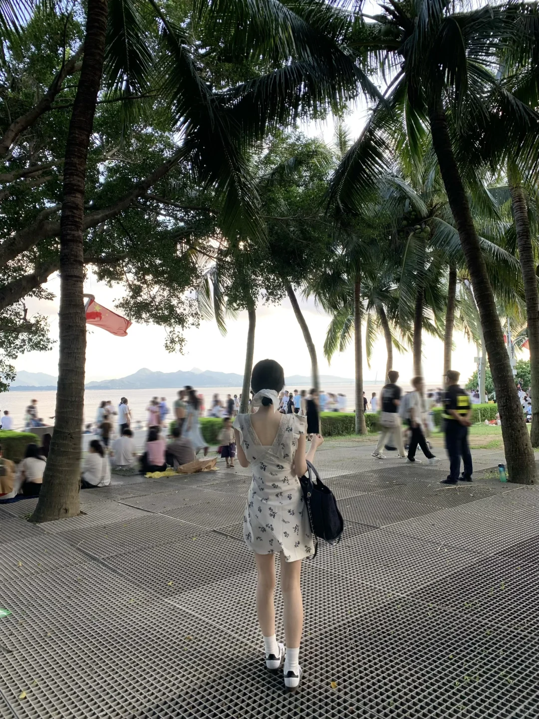 Madofit麻豆家的蕾丝裙真的很美