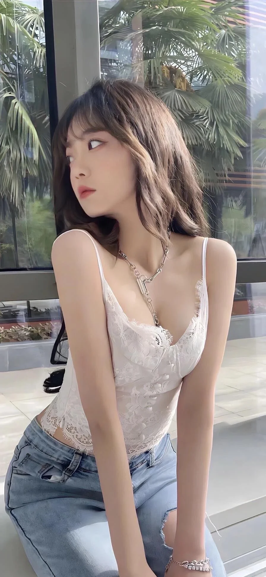 📱壁纸丨性感明艳大美人,撩动你的小心思