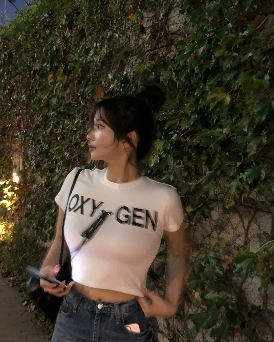 是大大方方的性感，不必遮遮掩掩