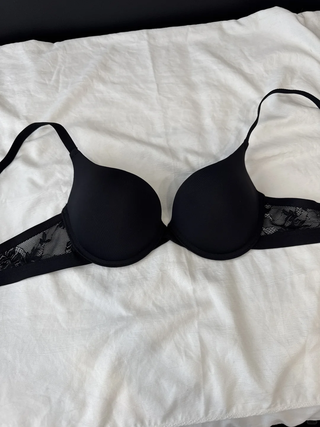 爱上这件简直不要太轻易😌水灵灵有沟了~