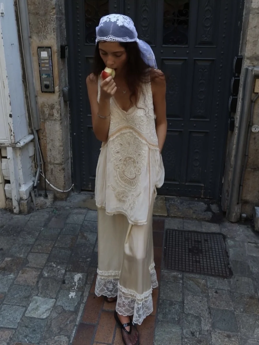 跟着博主学穿搭|蕾丝是可以直抵浪漫的