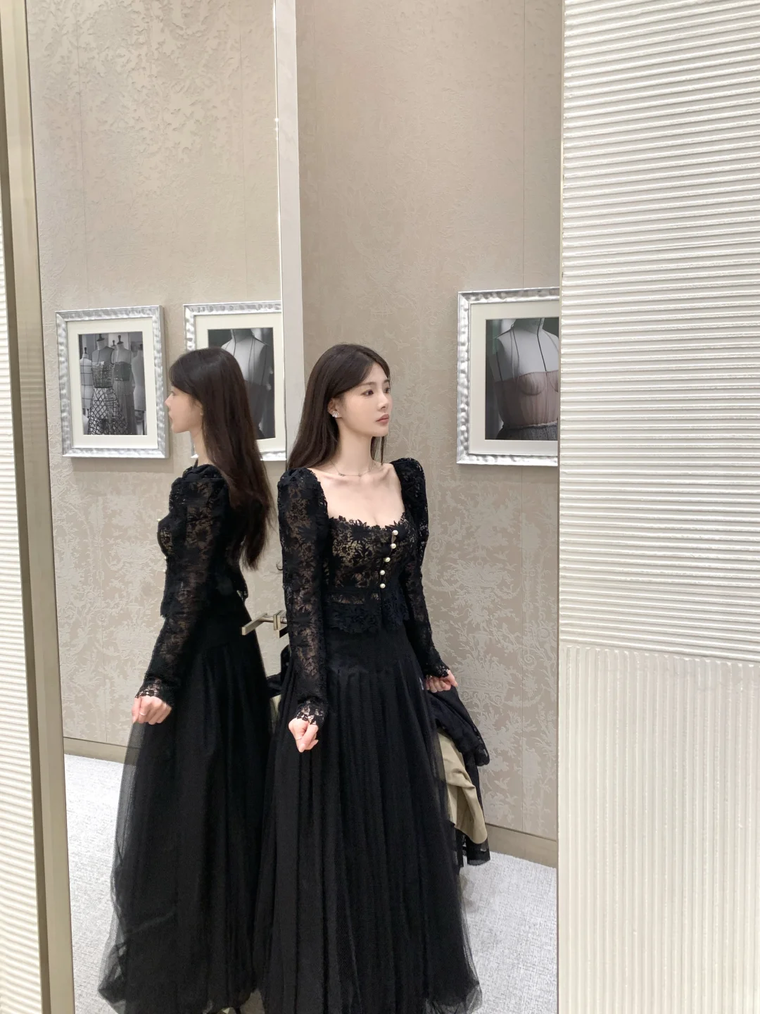 Dior2025|黑色蕾丝开场