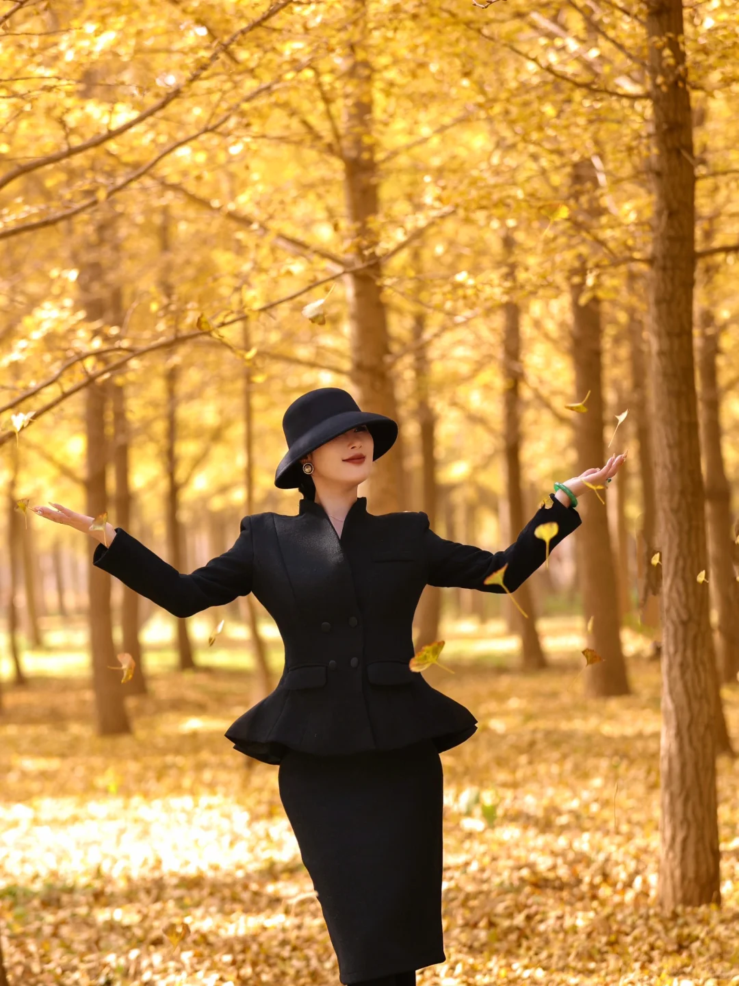 赫本风🖤:优雅是唯一不褪色的风